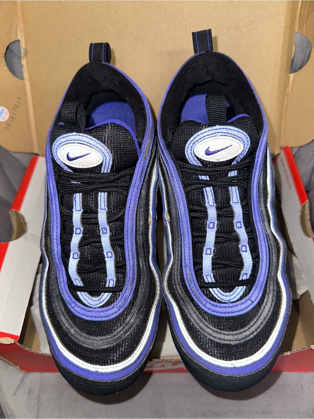 NIKE AIR VAPORMAX ‘97 (GS) size 6.5y